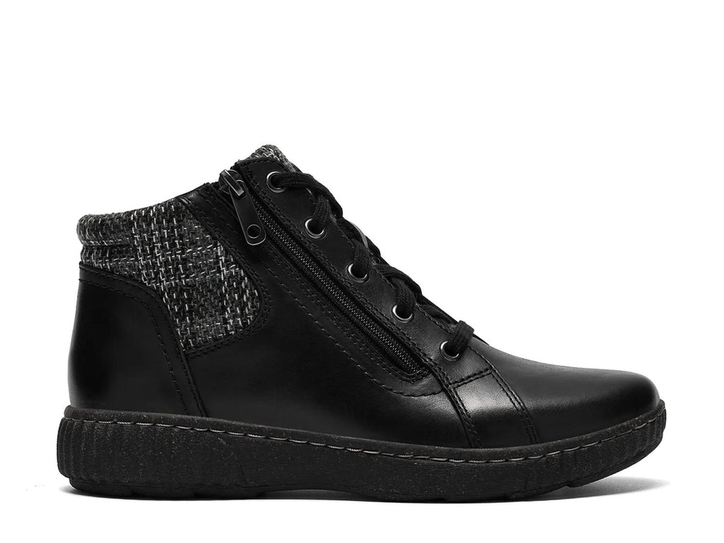 Clarks Caroline Fiana Bootie