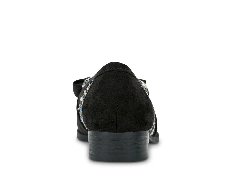Bandolino Lindio Loafer