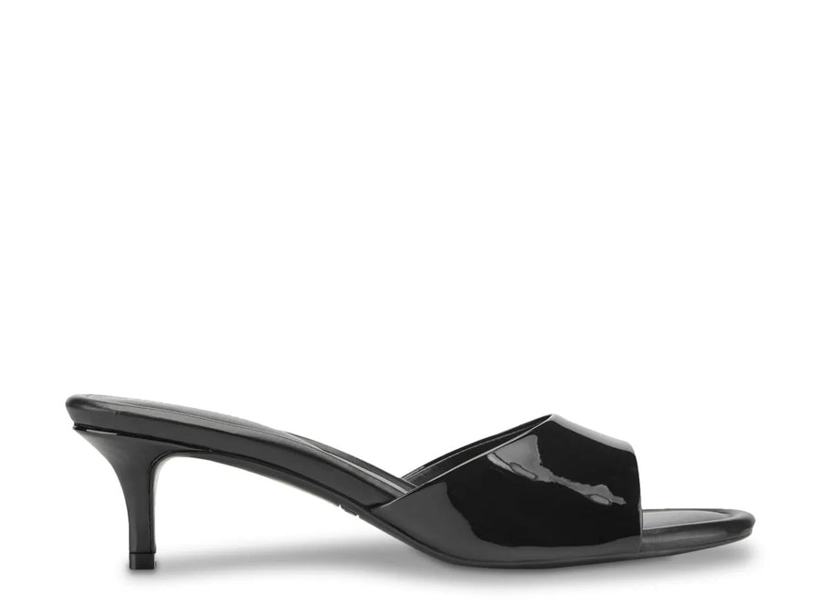 Marc Fisher Sagi Sandal