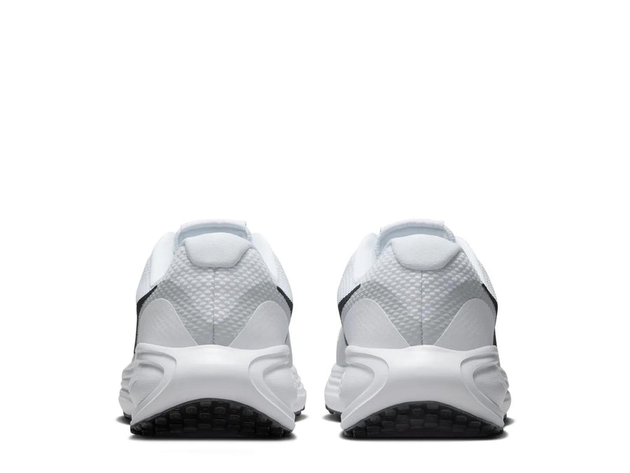 Nike Revolution 8 Running Shoe - Women's