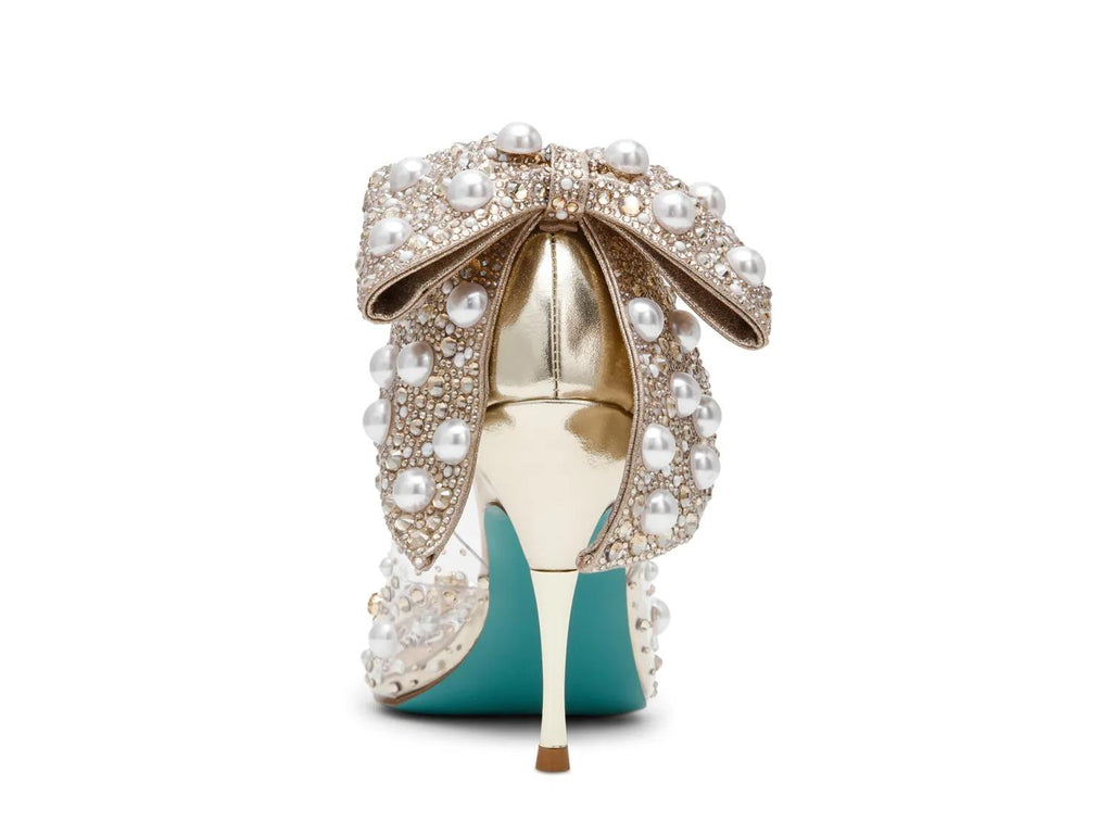 Betsey Johnson Esmy Pump