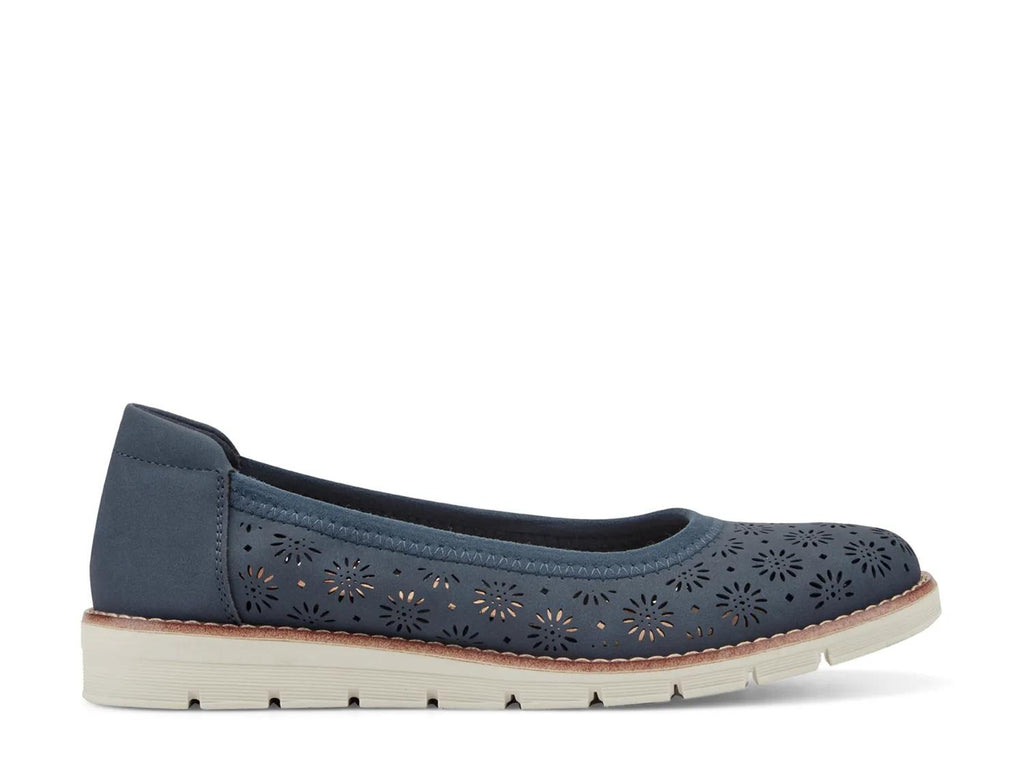Easy Spirit Keliann Flat