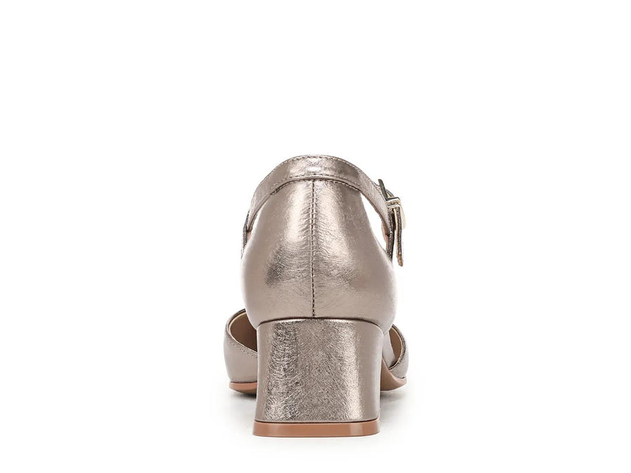 Naturalizer Maddox Pump