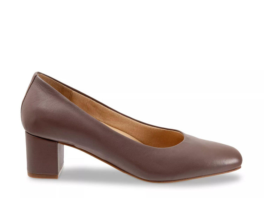 Trotters Daria Pump