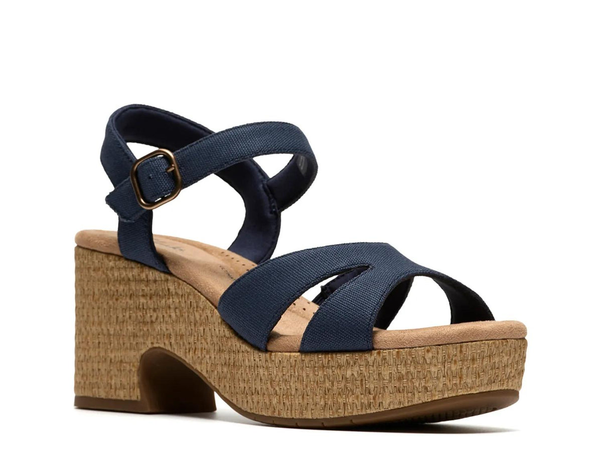 Clarks Nerisa Twist Platform Sandal