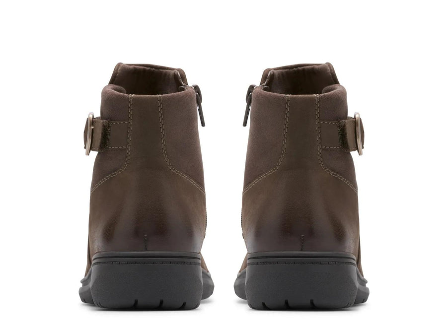 Clarks Carleigh Angie Bootie - Women's