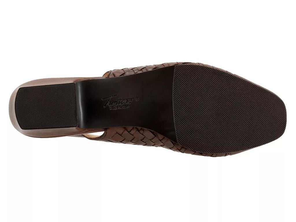 Trotters Dea Pump