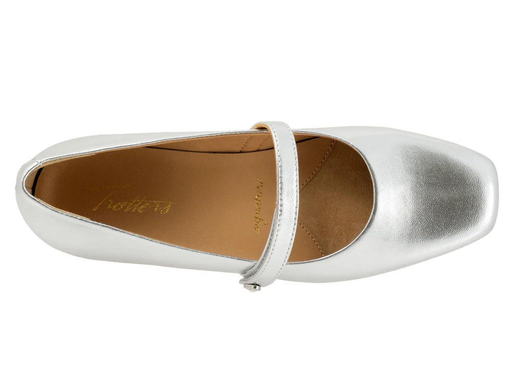 Trotters Hazel Mary Jane Flat