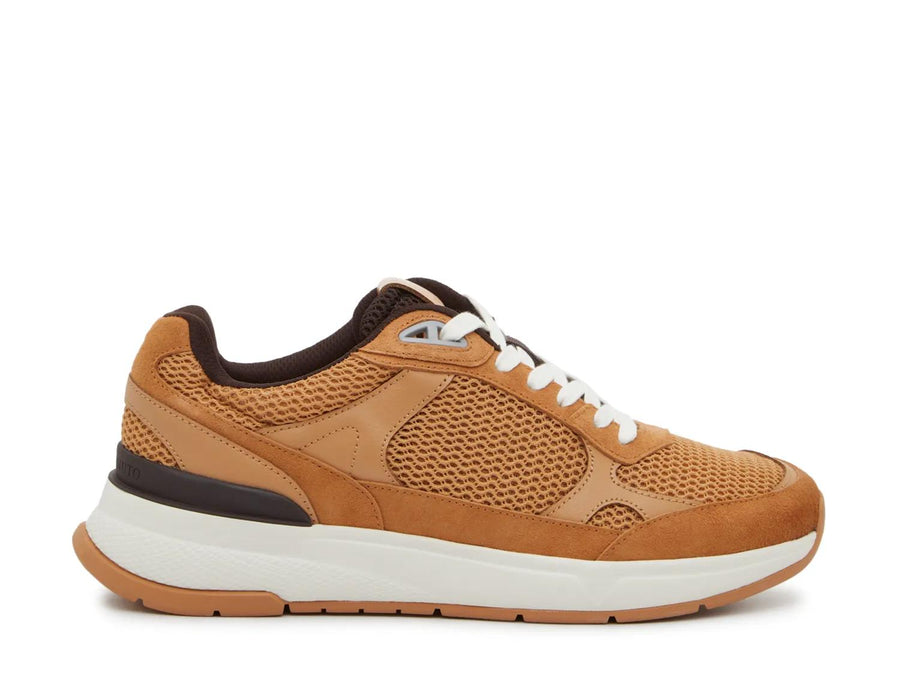 Vince Camuto Galilao Runner Sneaker