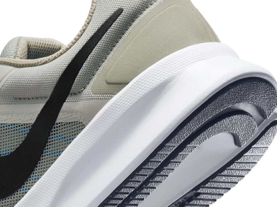 Nike Run Swift 3 Running Shoe - Men's