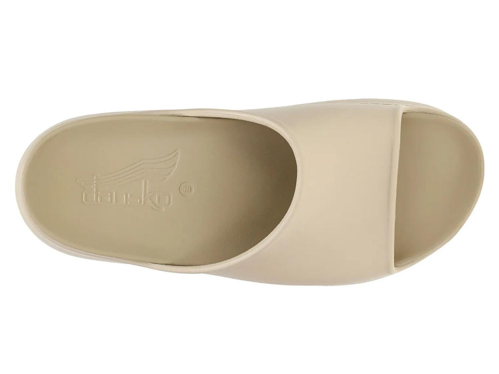 Dansko Devyn Sandal