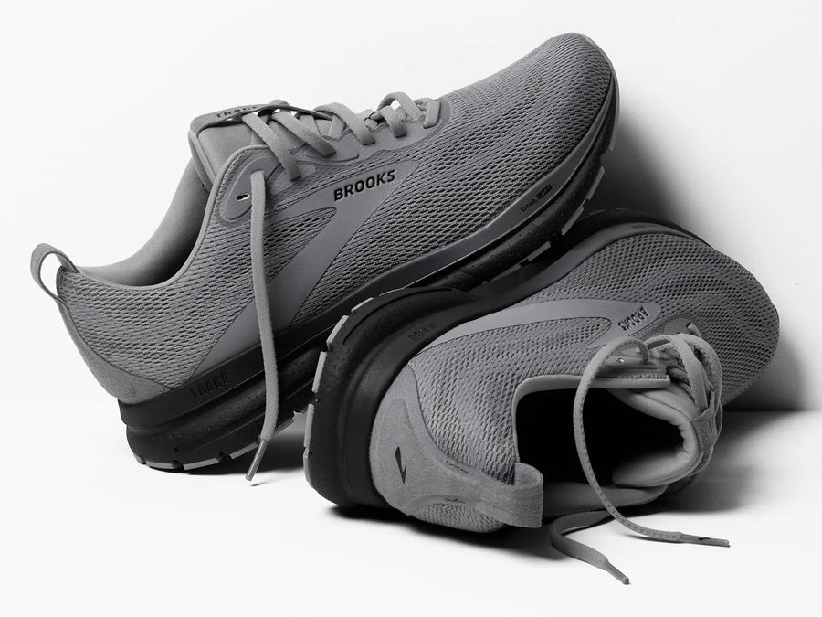 Brooks Trace 4 Running Shoe - Men's