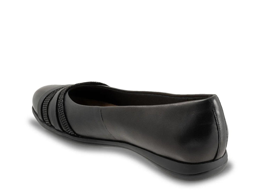 Trotters Drew Ballet Flat