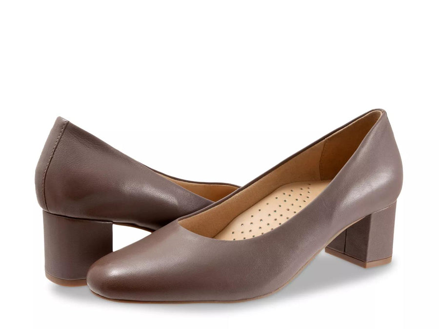 Trotters Daria Pump