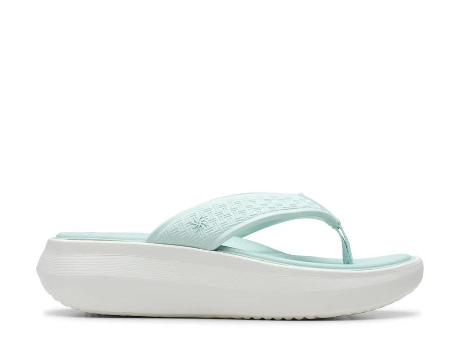 Clarks Cloudsteppers Solevana Post Sandal