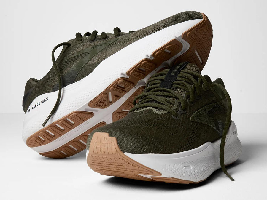 Brooks Defyance Max Running Shoe - Men's