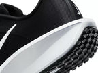 Nike Quest 6 Running Shoe - Women's