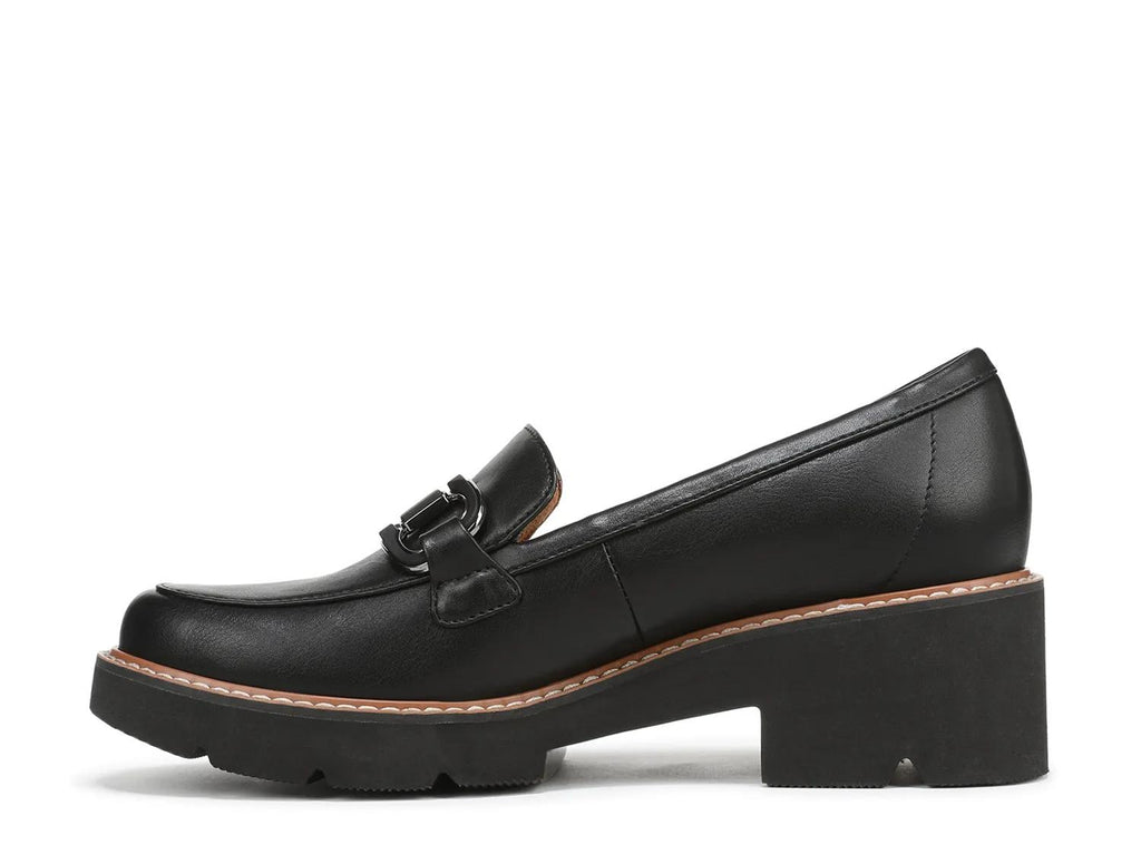 Naturalizer Corinne Loafer