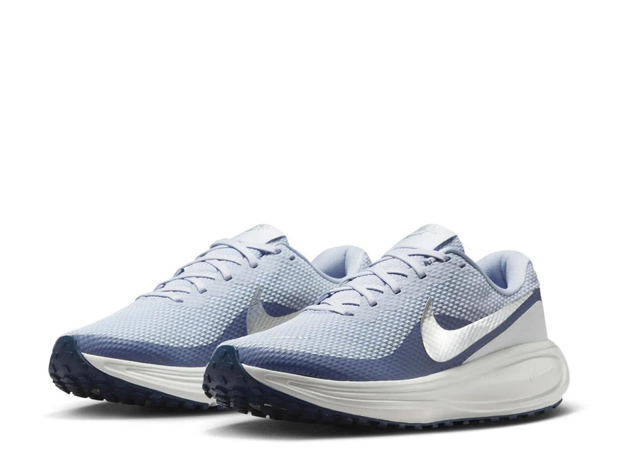 Nike Revolution 8 Running Shoe - Women's